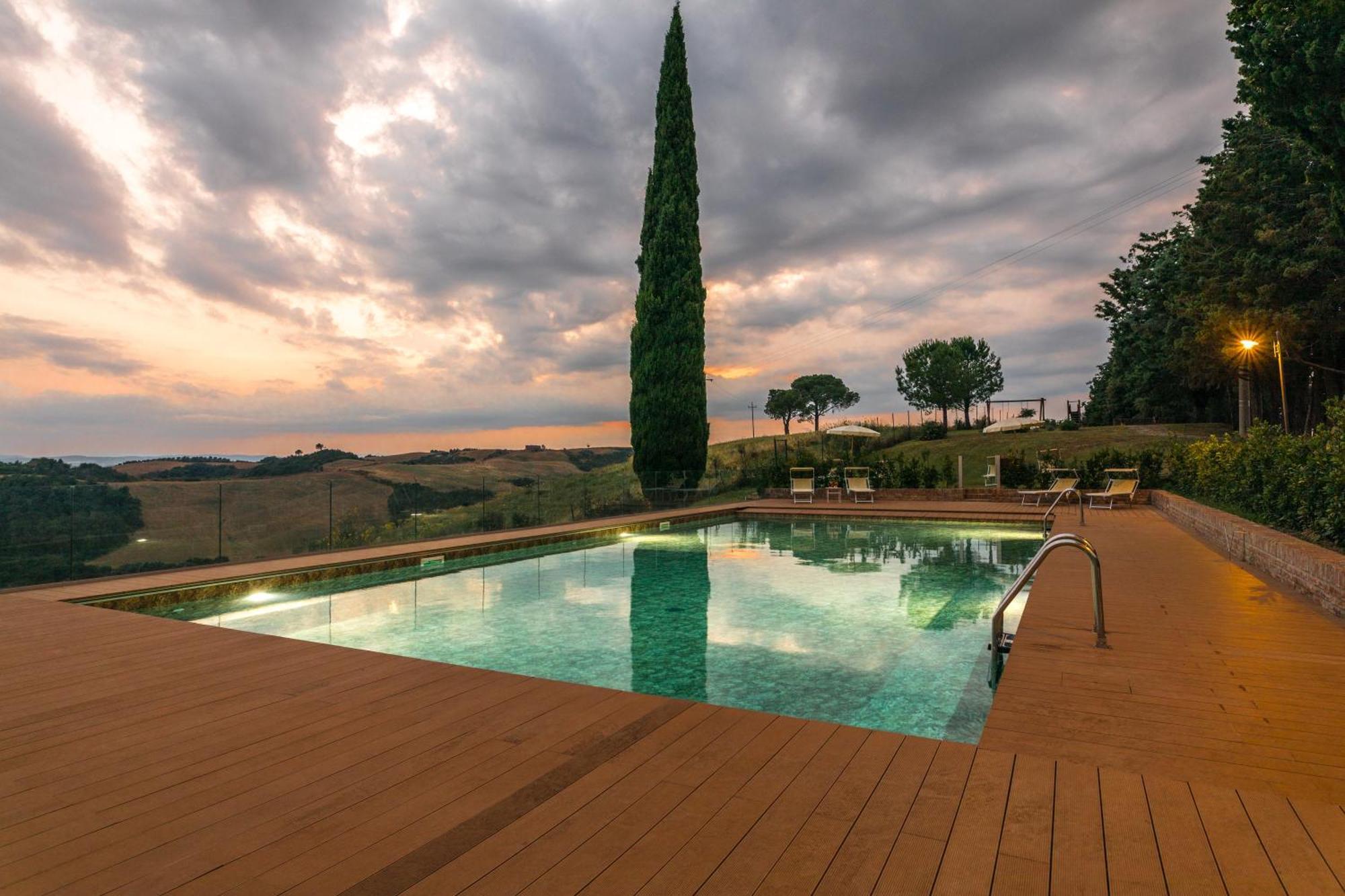 Villa Agriturismo Tenuta La Campana Asciano Dış mekan fotoğraf