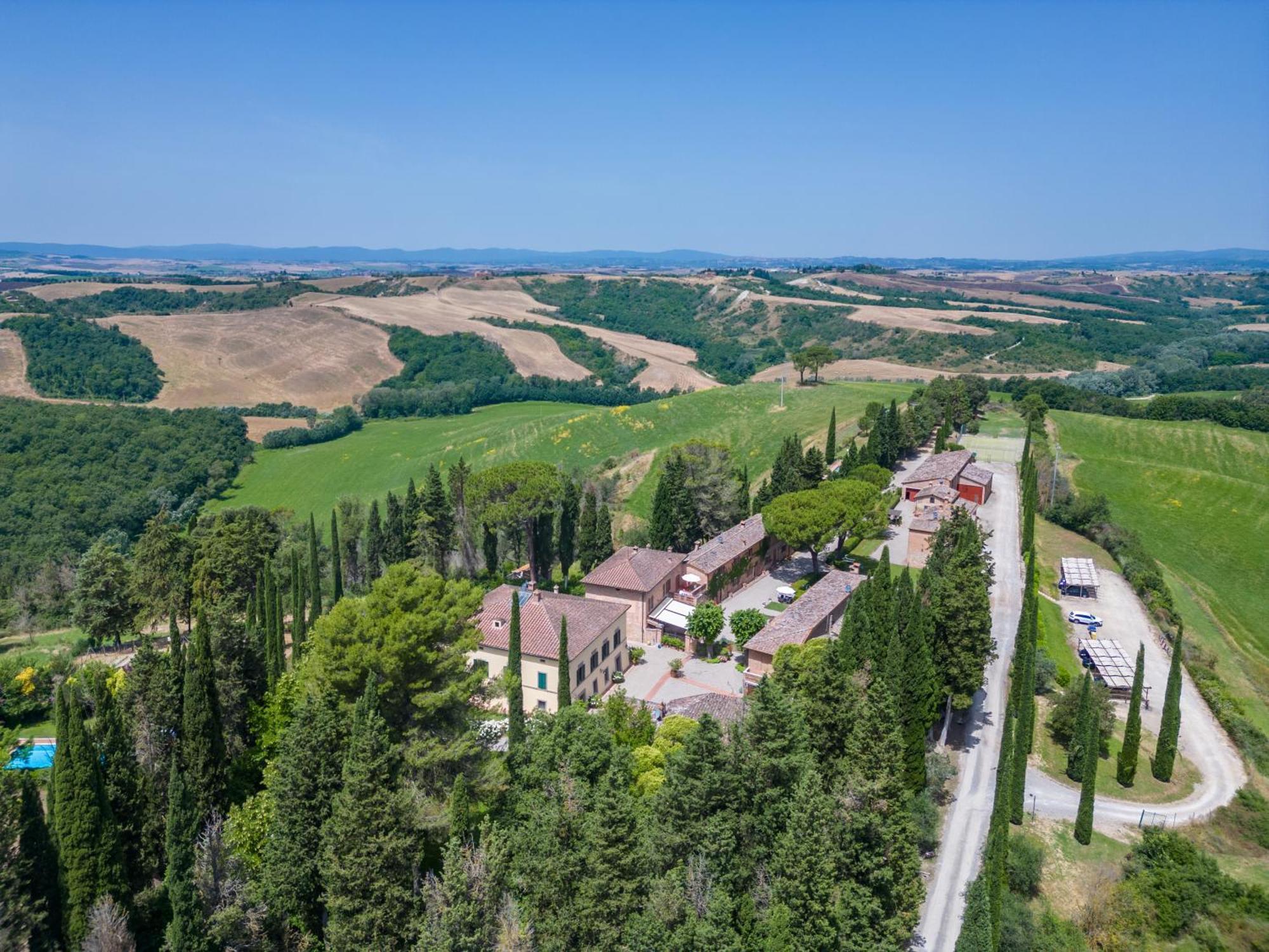 Villa Agriturismo Tenuta La Campana Asciano Dış mekan fotoğraf